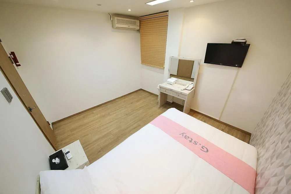 Must Stay Seoul
